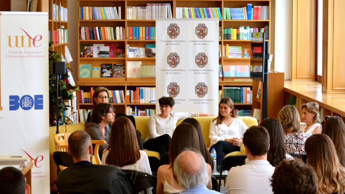 Presentación del libro «Conversaciones sobre periodismo radiofónico» en el Espacio UNE de Madrid